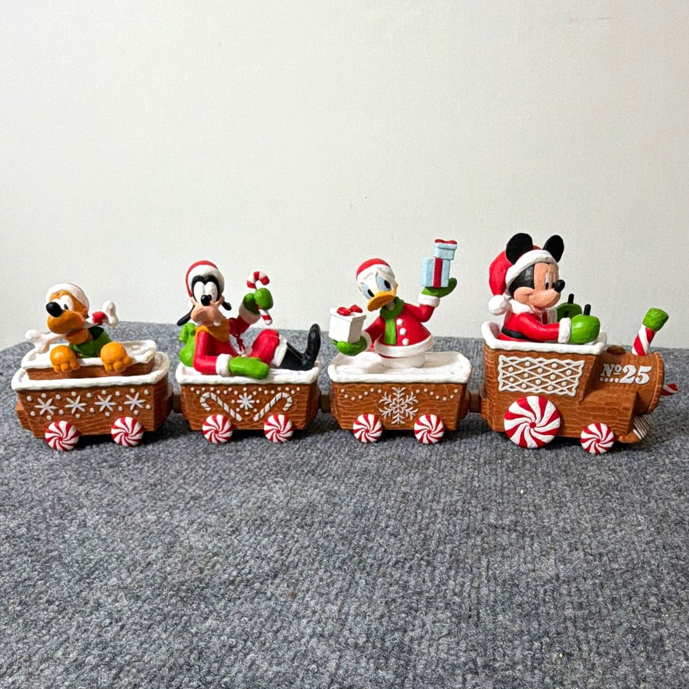 Disney Mickey Mouse & Friends Holiday Christmas Train Figurine Set Donald Goofy